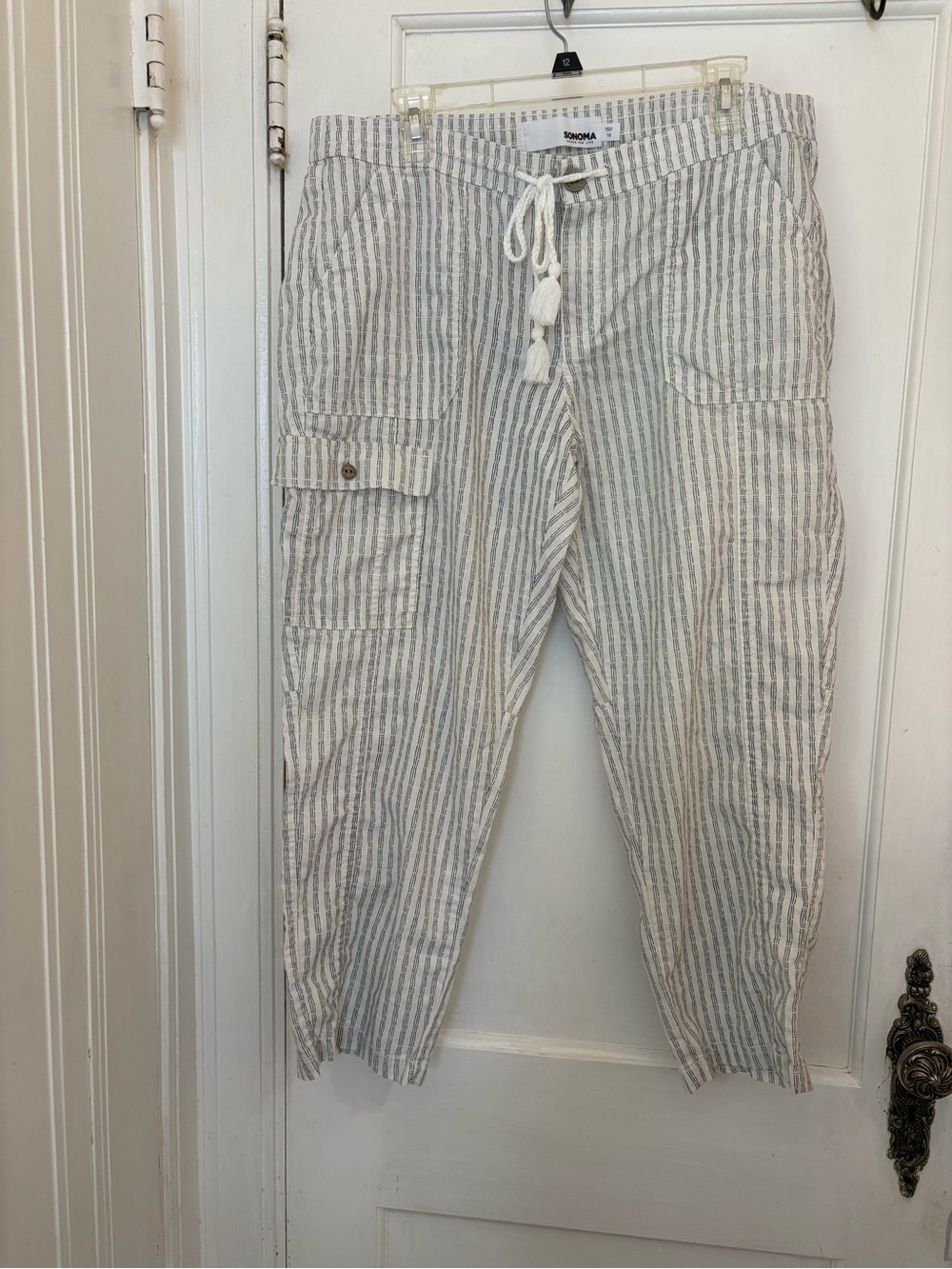 Sonoma Striped Drawstring Cargo Pants - White & Light Gray